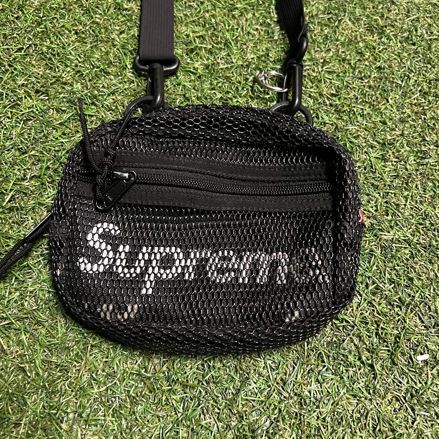 Supreme Small Mesh 2020 Black Shoulder Bag USED x13974