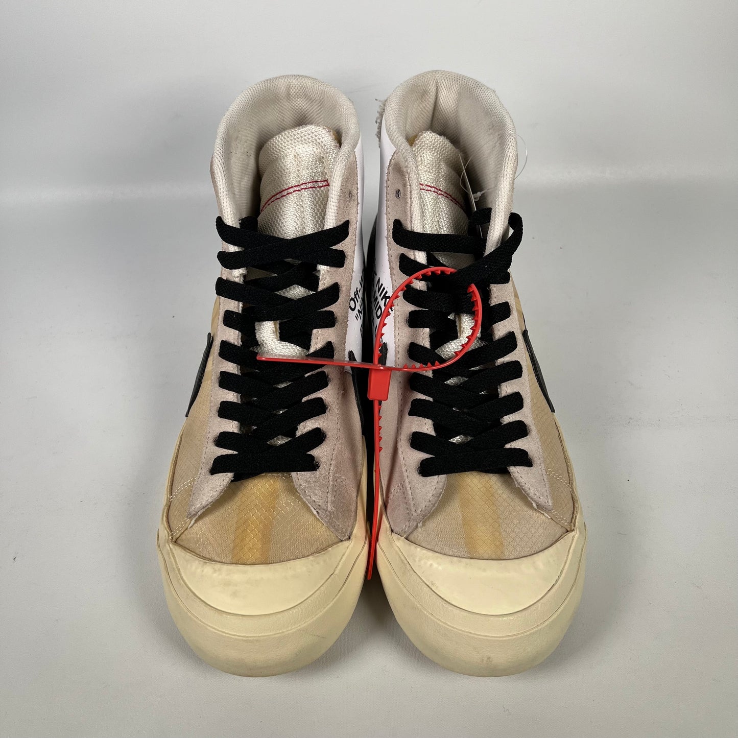 Nike Blazer Mid Off White Size 8.5 USED s15890