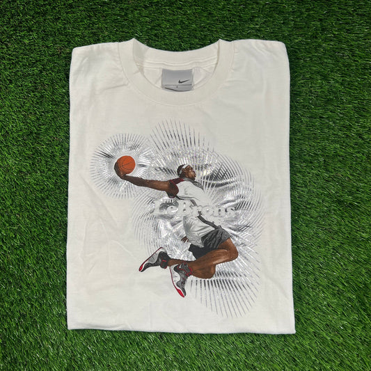 2000's Nike Lebron James White Tee Size Small USED v18343
