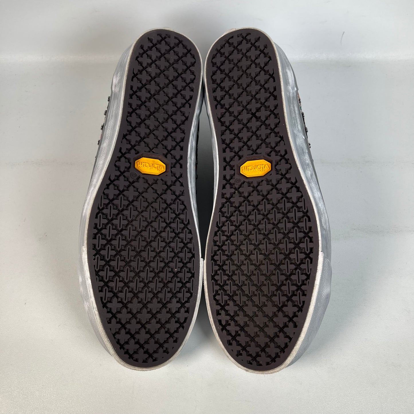 Vans Old Skool Floral Rivets Black (2025) Size 10 USED s22086