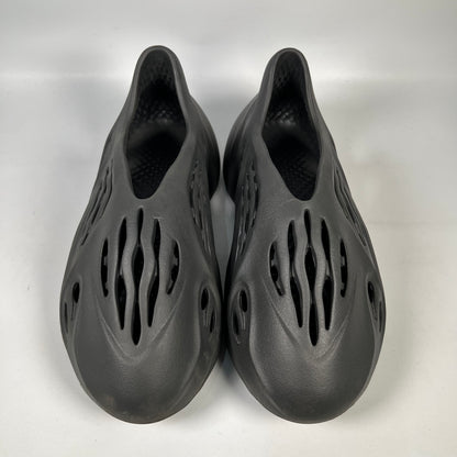 Yeezy Foam Runner Onyx (2024) Size 11 USED s20224