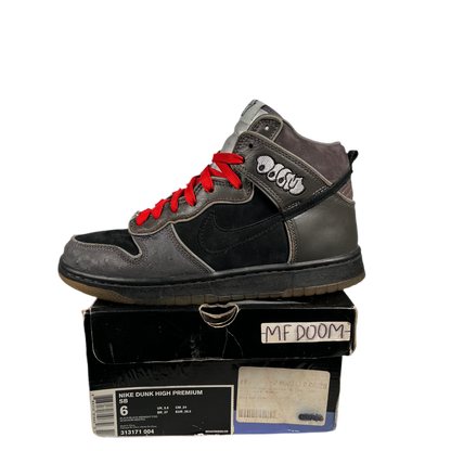 Nike SB Dunk High MF DOOM (2007) Size 6 USED s17866