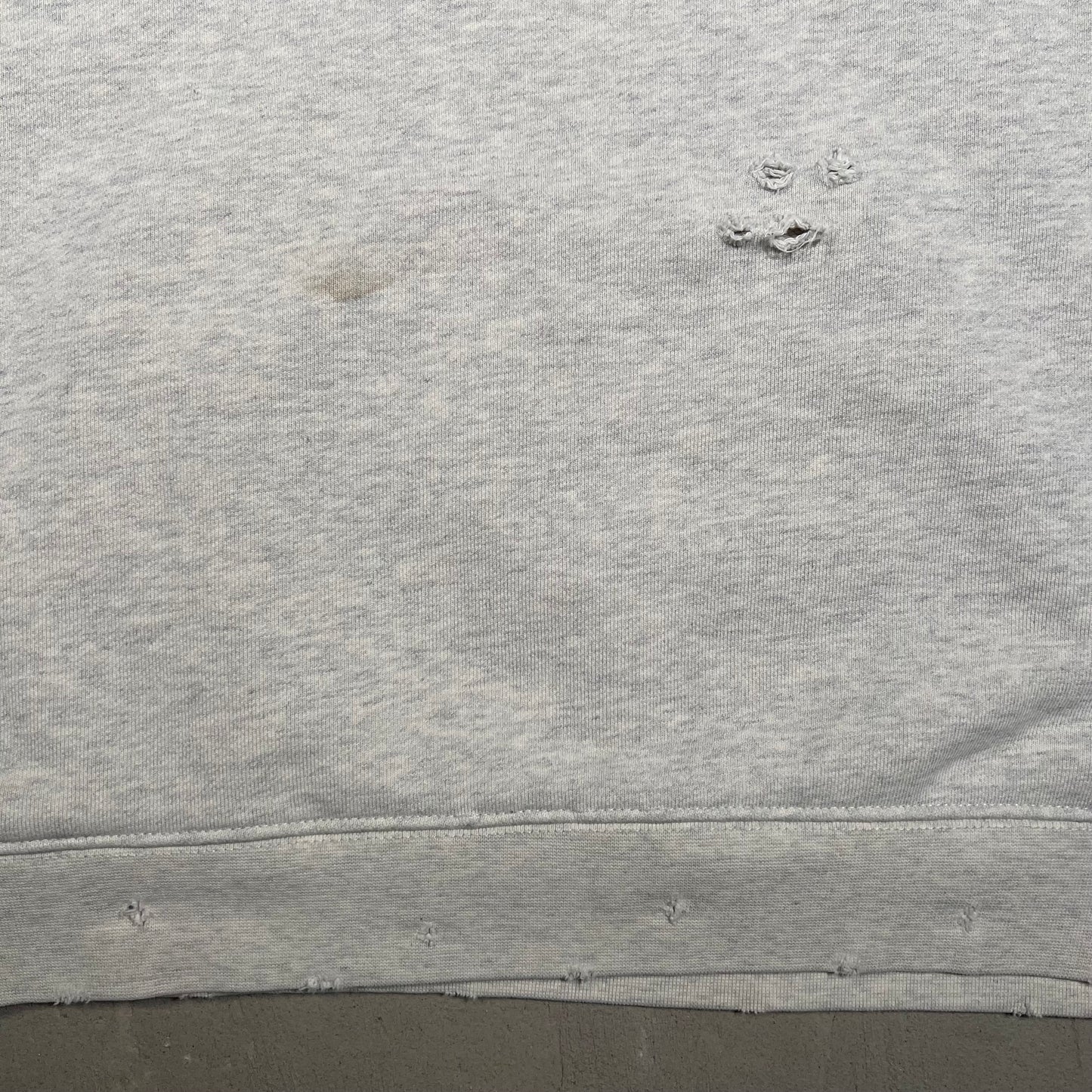 GV Gallery Ripped Trashed Grey Pullover Hoodie Size Small USED x17 031
