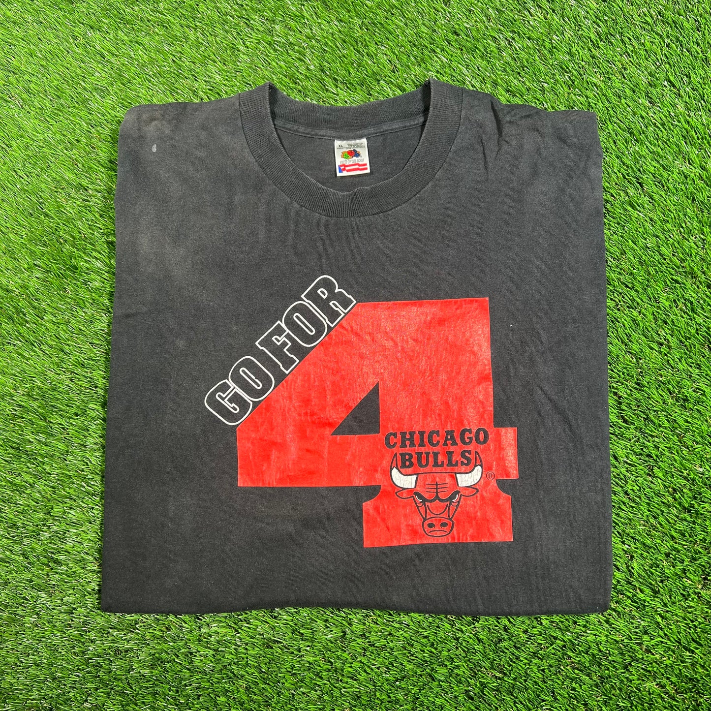1990s Chicago Bulls Go Four Black Tee Size XL USED v17816
