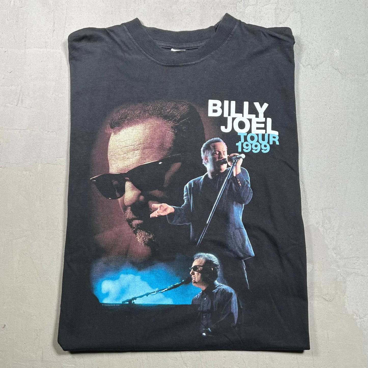 Billy Joel Tour 1999 Singing Into Mic Black Tee Size XL USED v13797