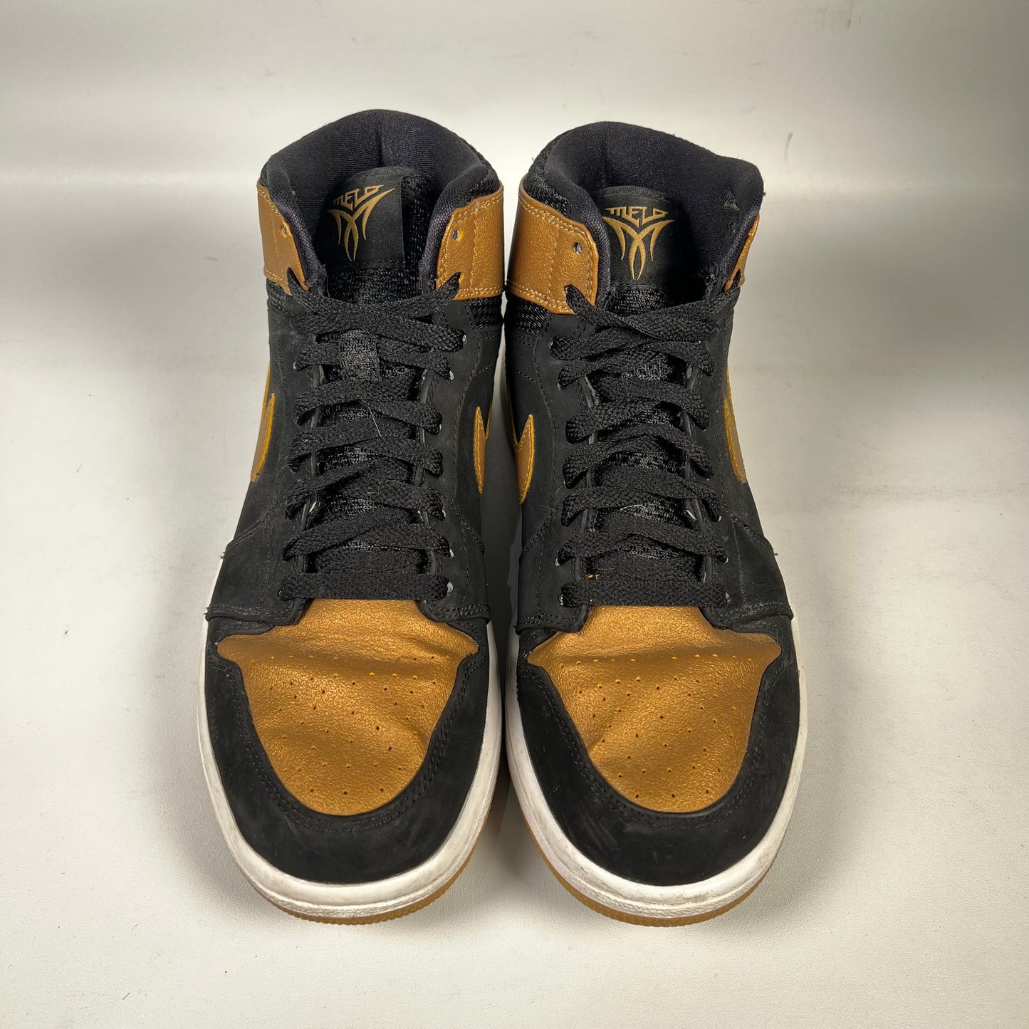 Jordan 1 High Melo PE (2014) Size 9 USED s20390