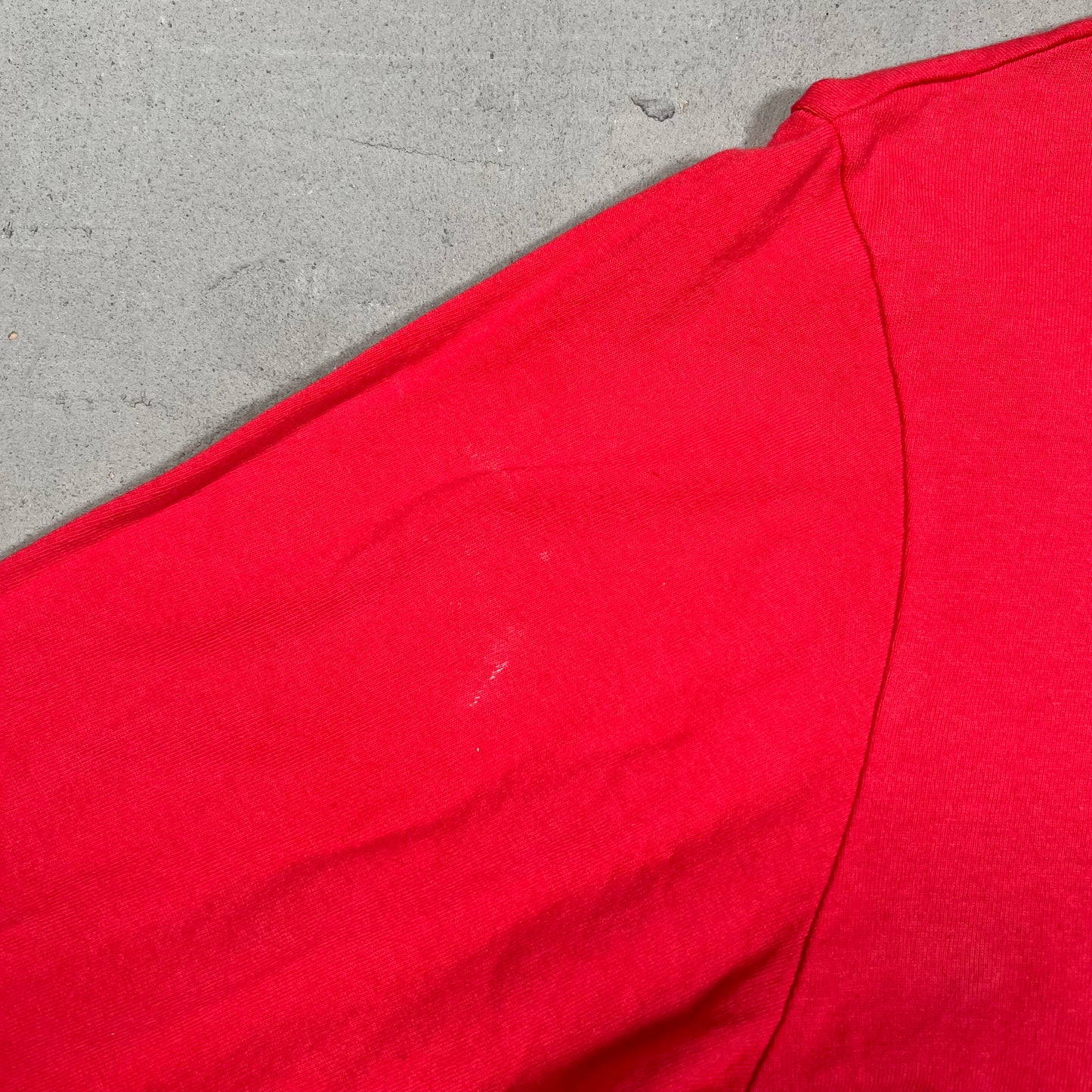 Billie Eilish Hit Me Hard & Soft Tour Red Longsleeve Size Small USED v19599