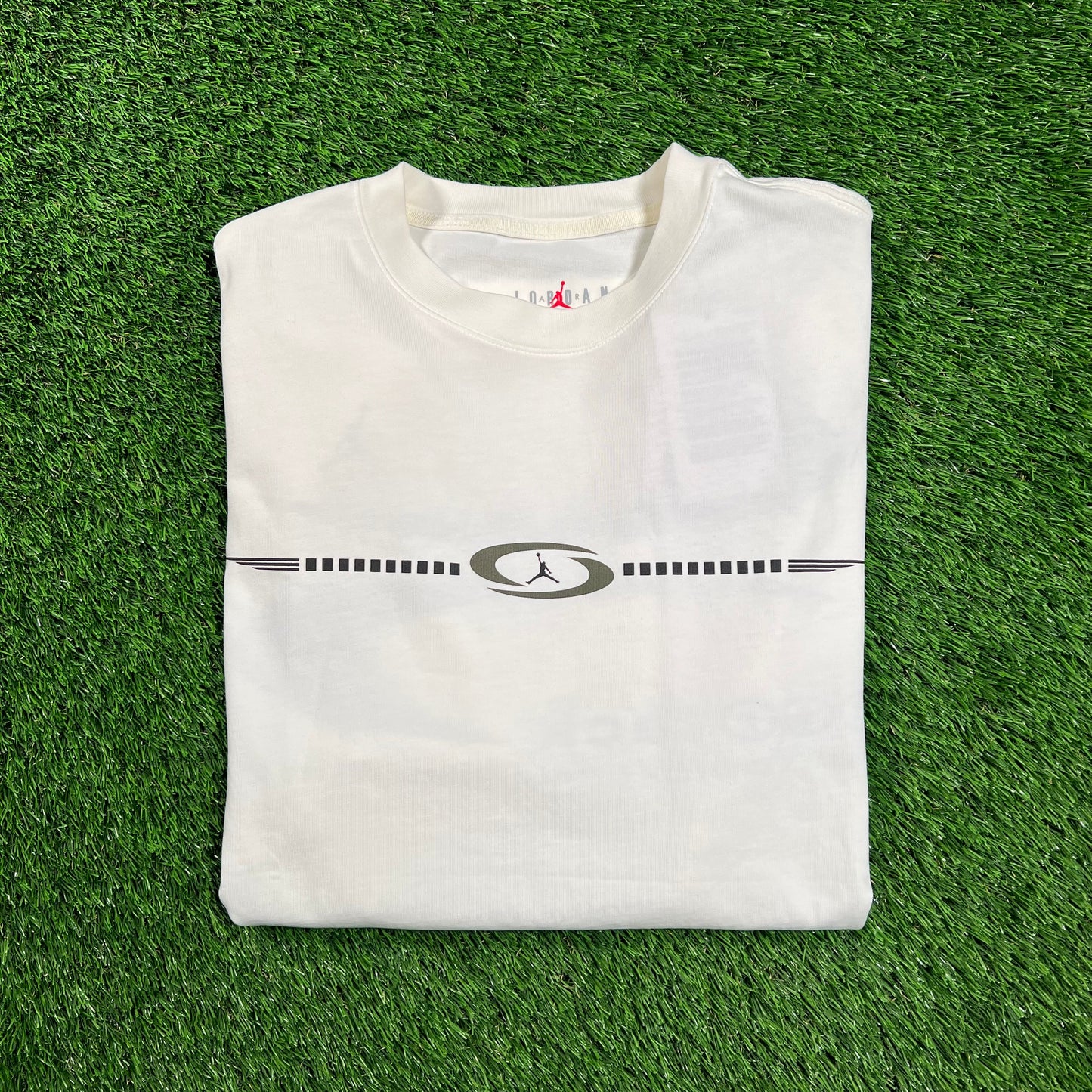 Travis Scott Jordan JumpanJack White Tee Size Small NEW x16511
