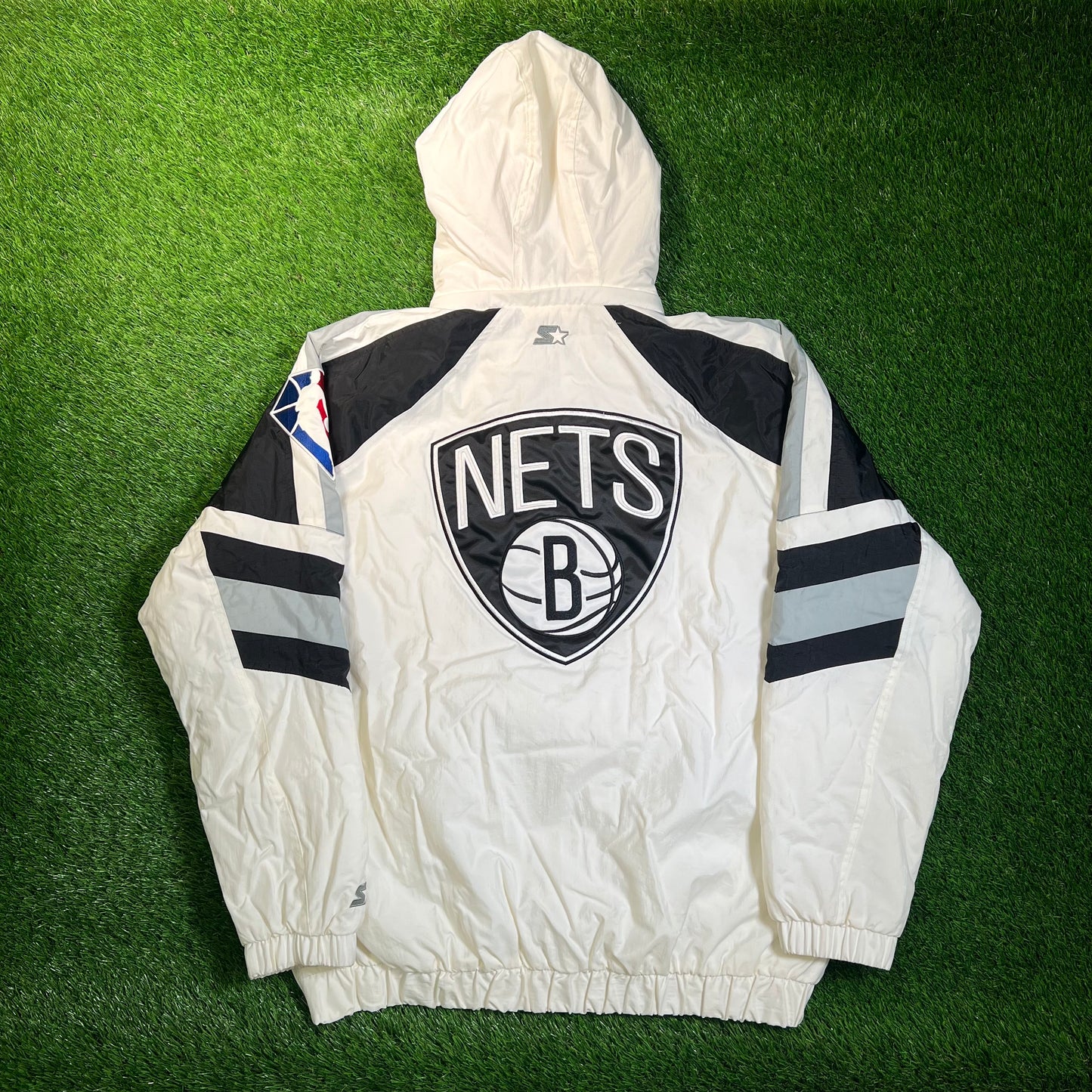 Y2K Brooklyn Nets Starter White Jacket Size XL USED v18849