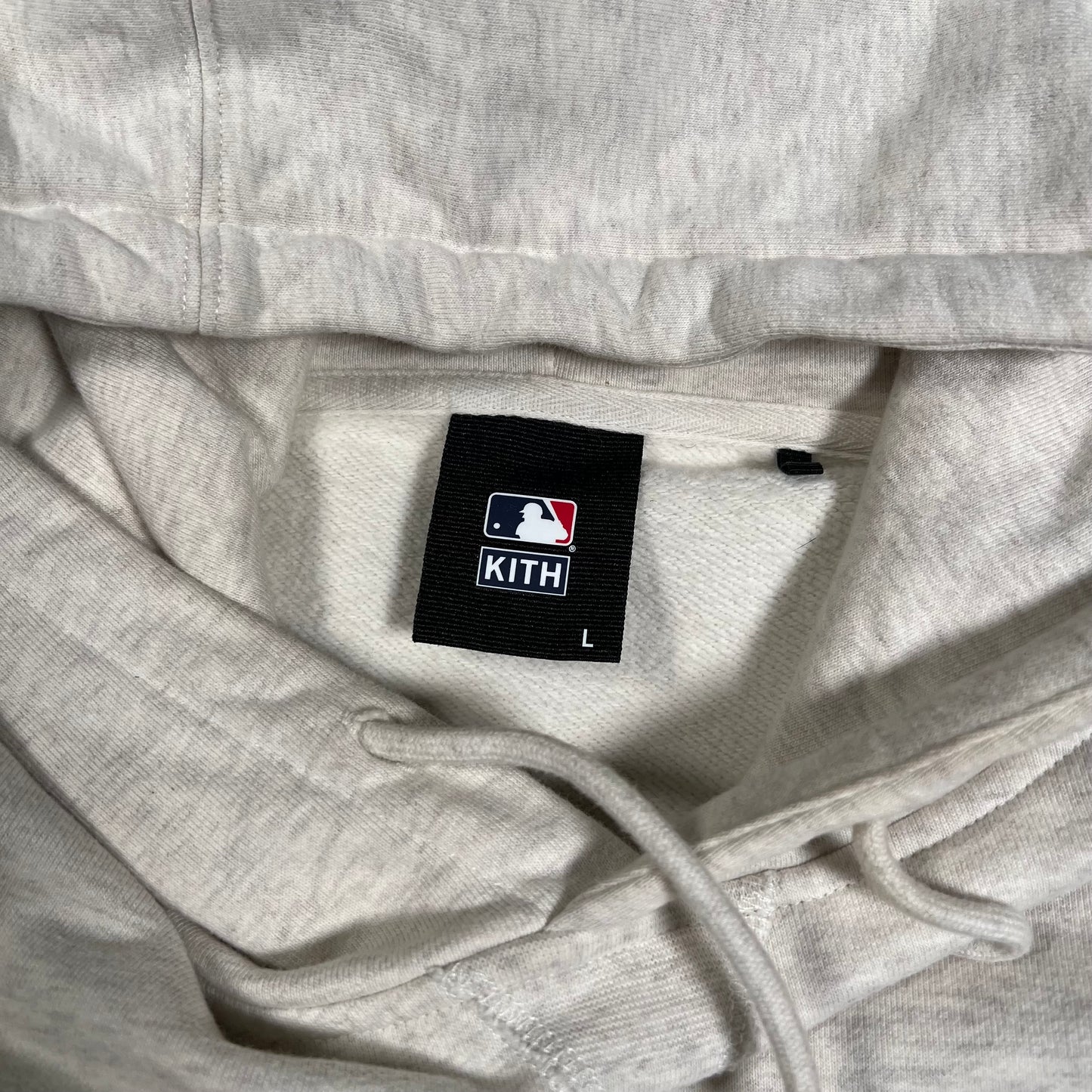 Kith New York Yankees Cream Logo Hoodie Size Large USED x15905