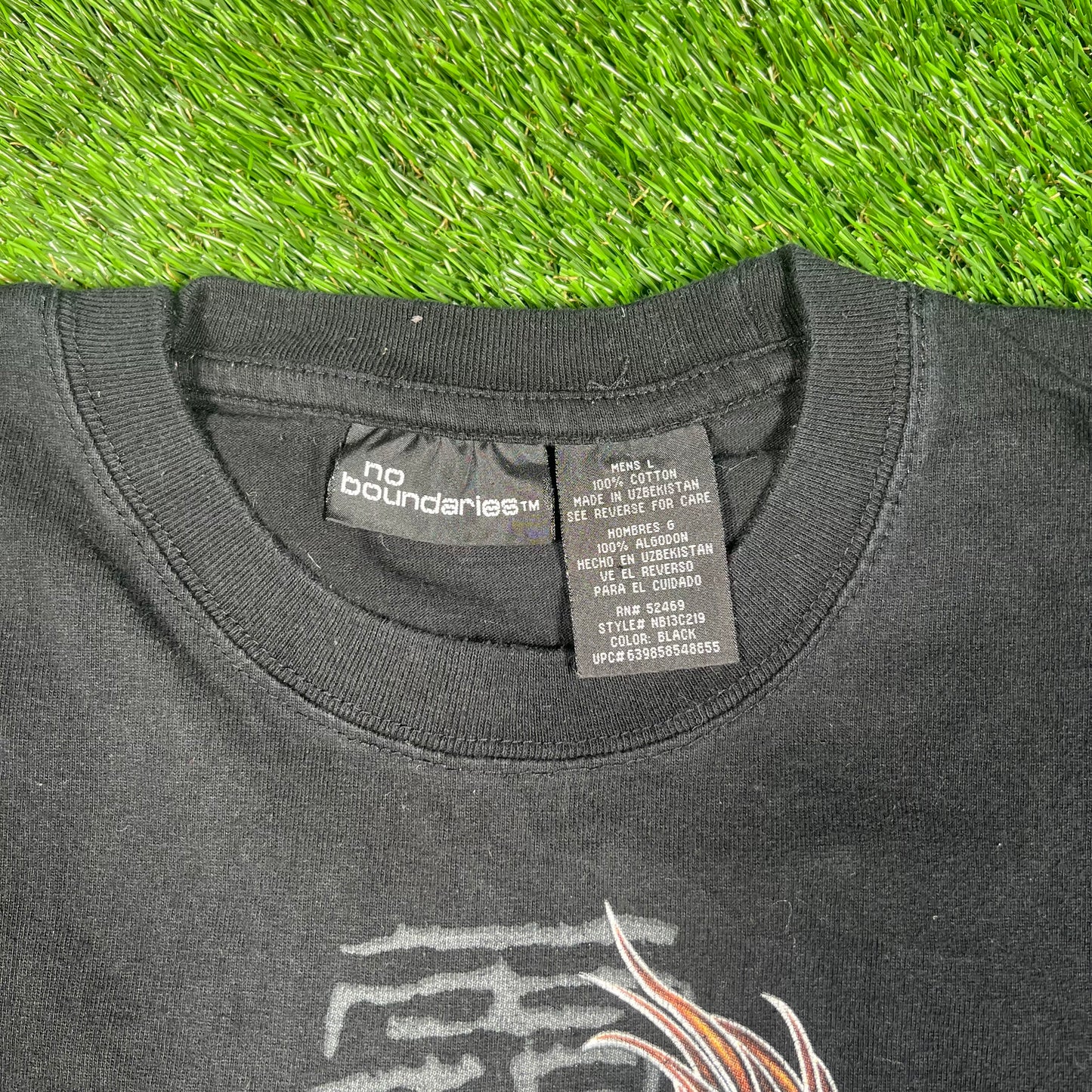 2000s No Boundaries Chinese Dragon Black Tee Size Large USED v17743
