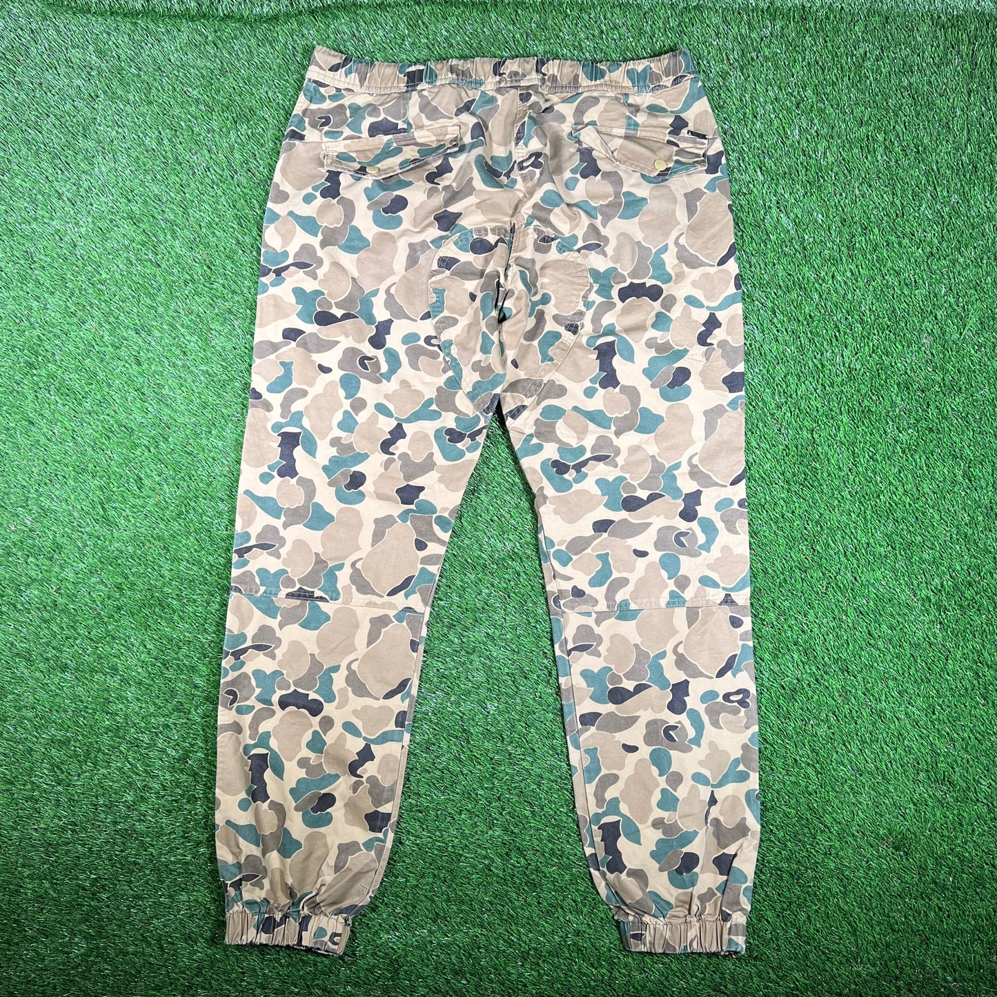 Kite Camo Jogger Size 38 USED v17862