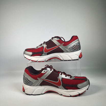Nike Zoom Vomero 5 Mystic Red (2023) Size 9.5M/11W USED s22504