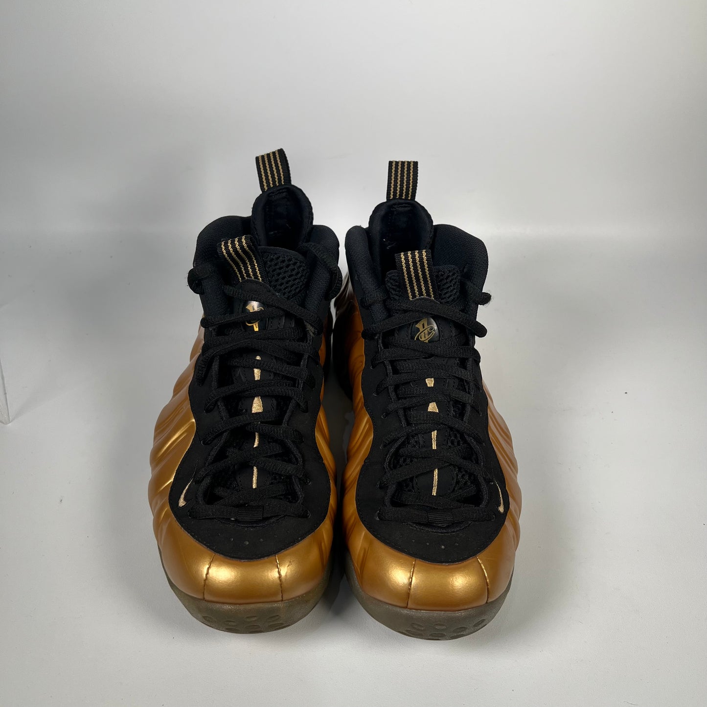 Nike Air Foamposite One Metallic Gold (2015) Size 8 USED s18495
