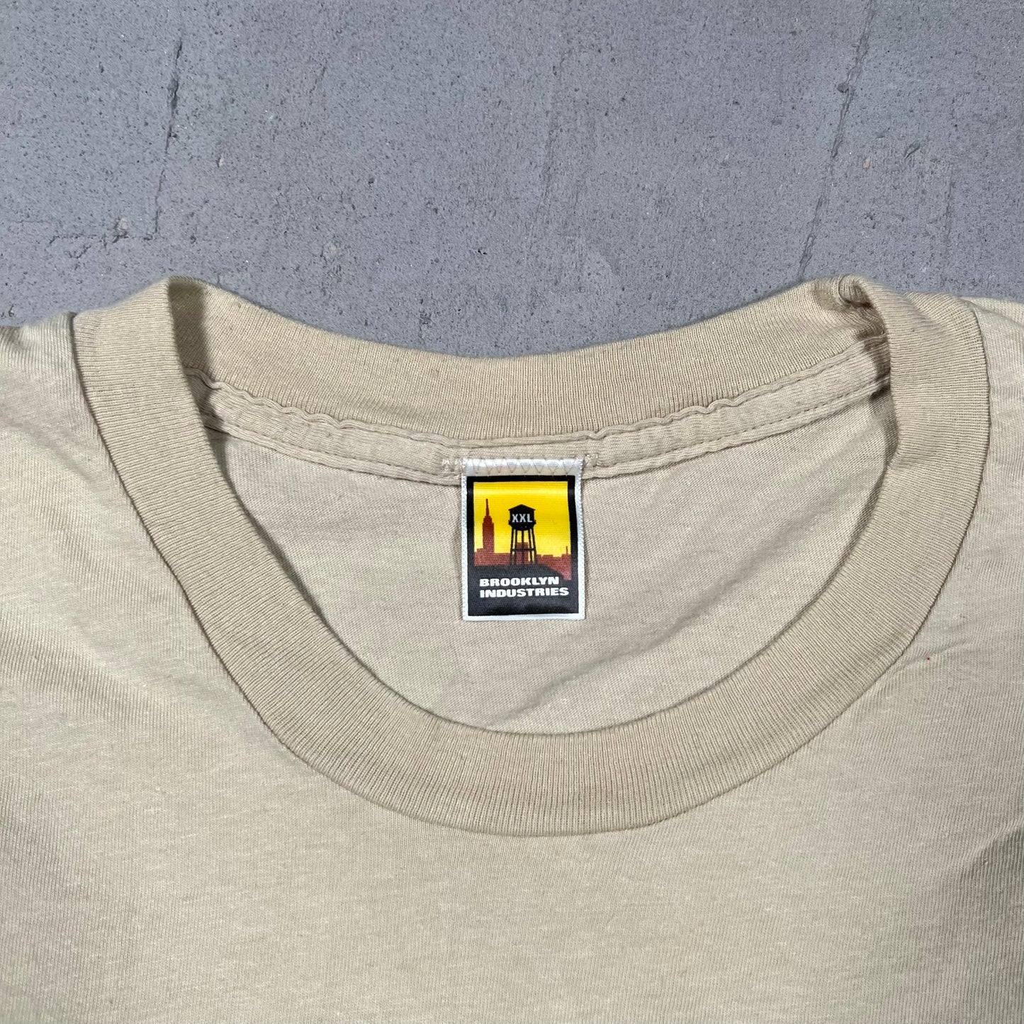 Brooklyn Industries Khaki "Homemaker" Tee Size XXL USED x17275