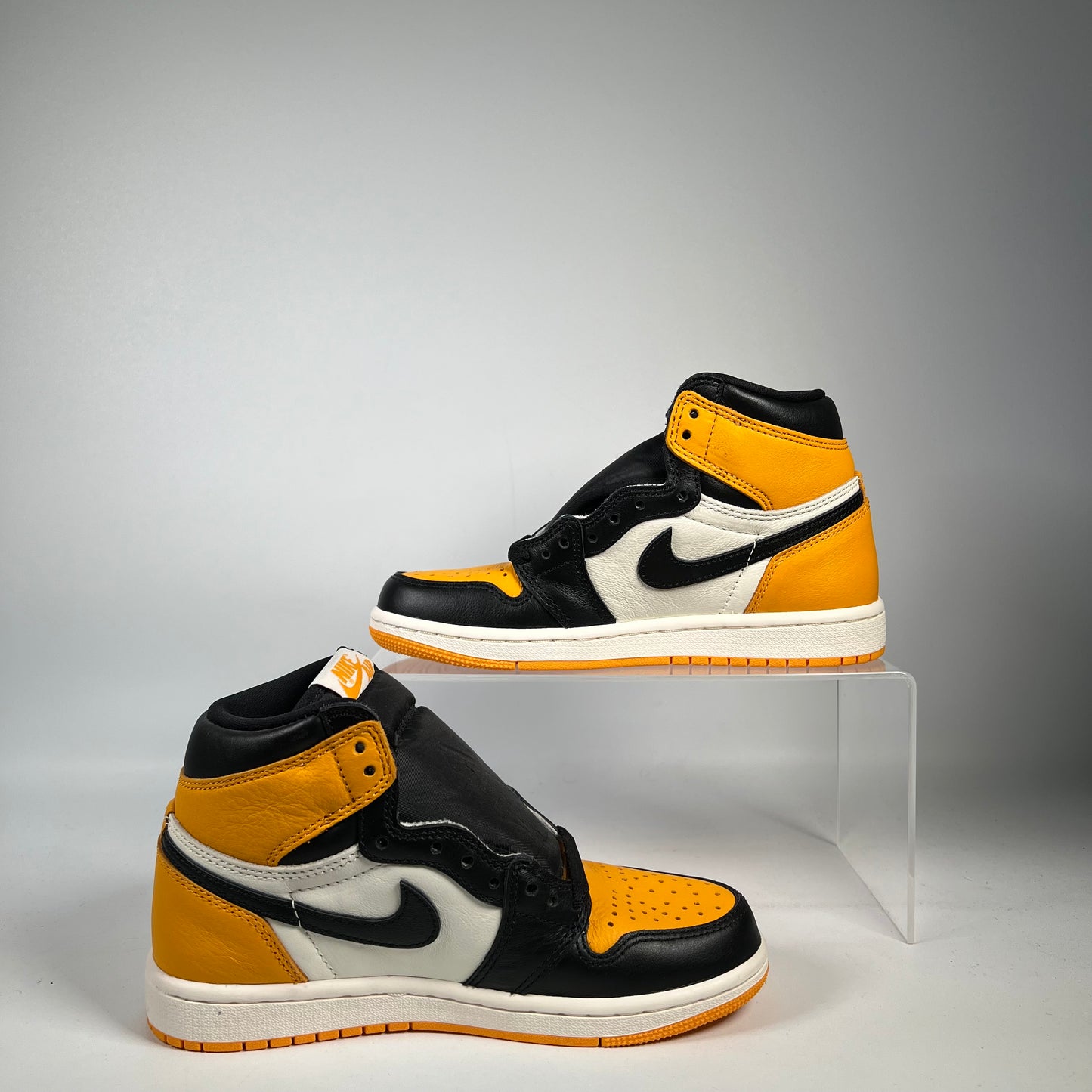 Jordan 1 High Taxi New Size 4Y s14789