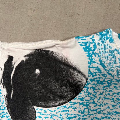 Michael Jordan Magic Johnson Tag Full Print White/Blue Tee Size Large USED v10449