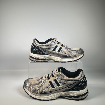 New Balance 1906R Silver Black (2024) Size 7 USED s22448