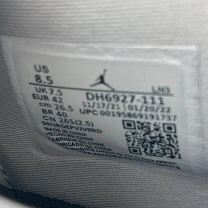 Jordan 4 Military Black (2022) Size 8.5 USED s17977
