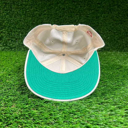 1990s Notre Dame Fighting Irish White Snapback Hat USED v18361