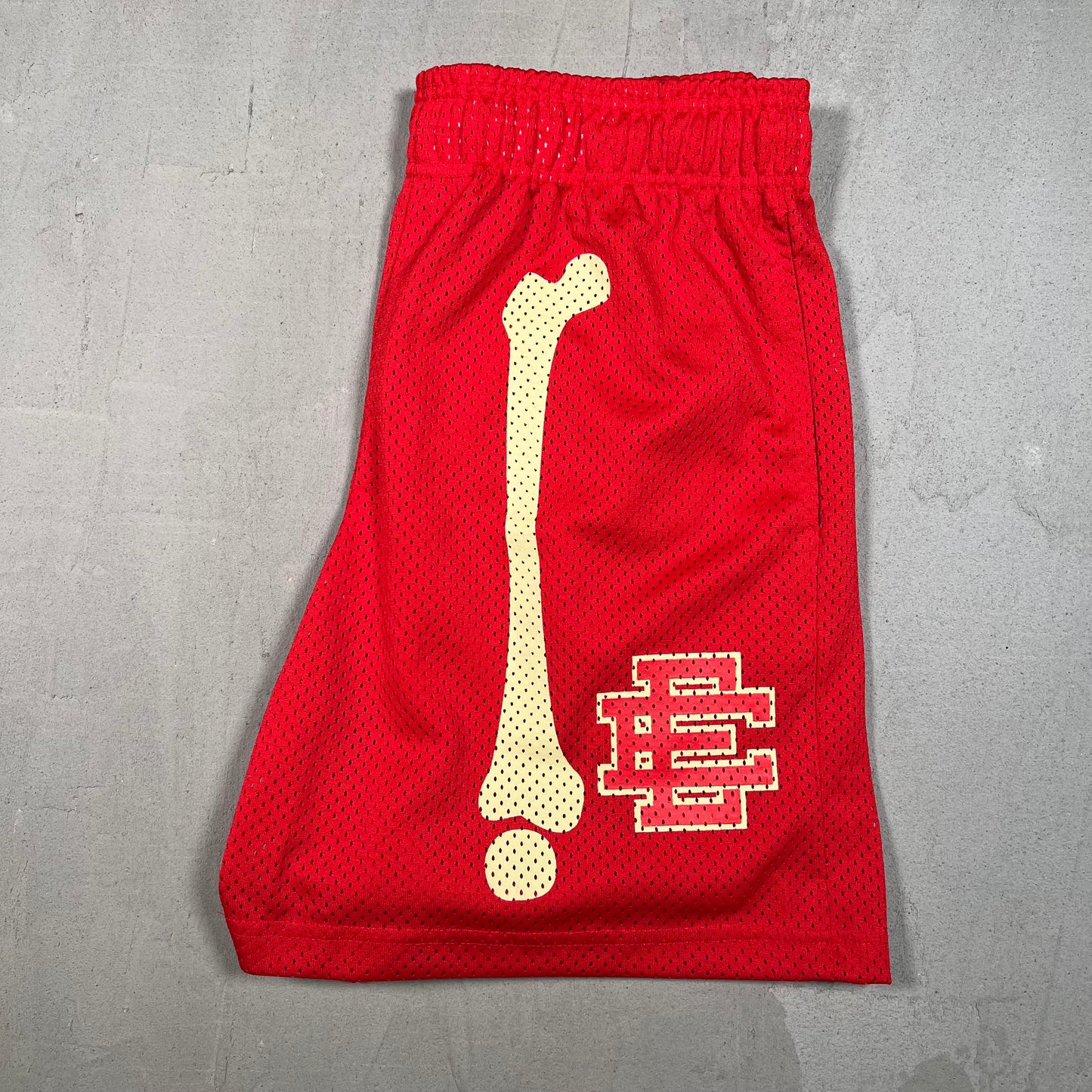 Eric Emanuel Red Leg Bone Shorts Size Medium USED x17405