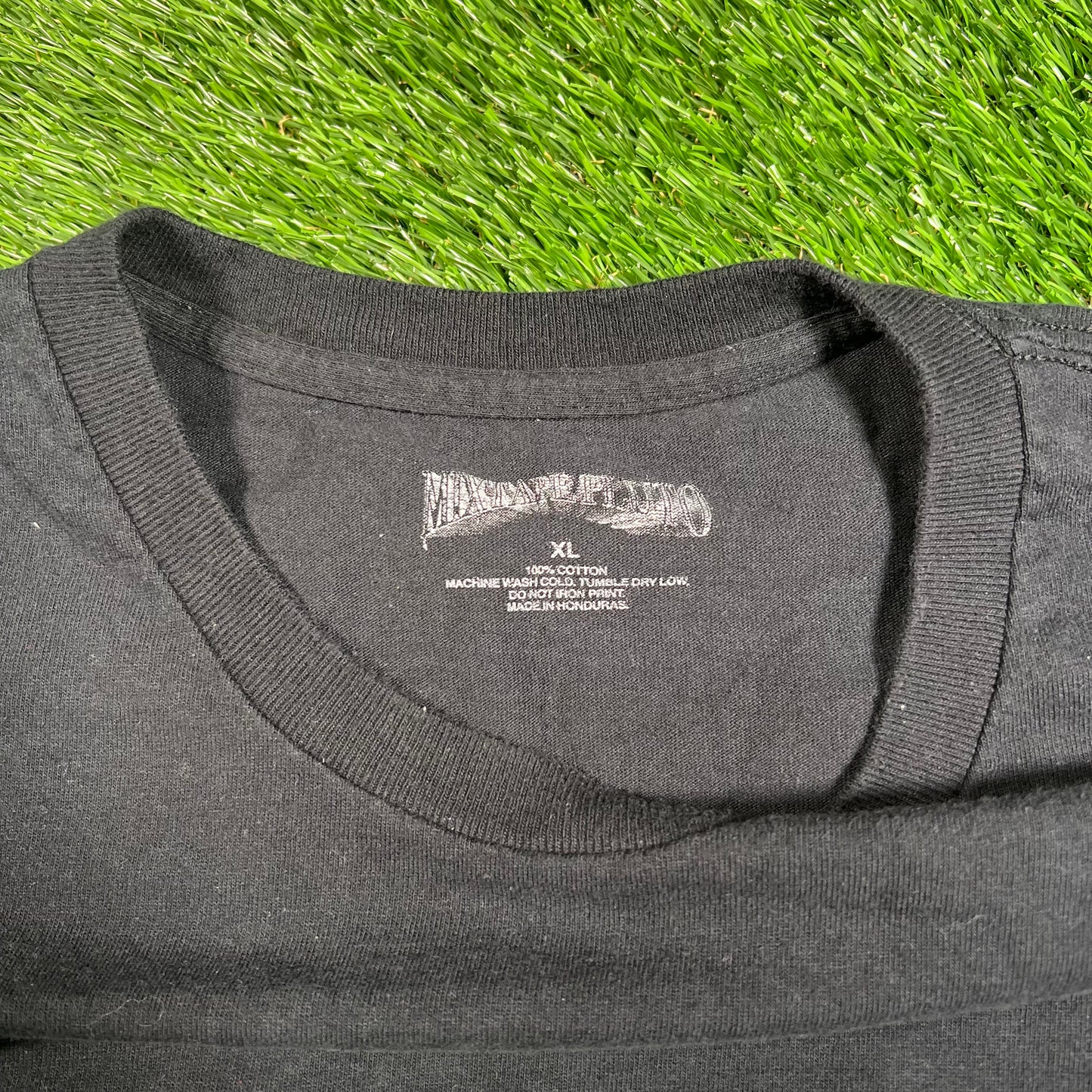 Future Mixtape Pluto 24 Tour Black Tee Size XL USED x15946