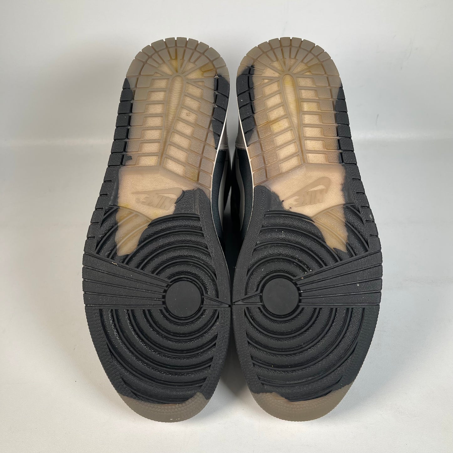 Jordan 1 Gore Tex Black Practicle Grey (2021) Size 11 USED s22058