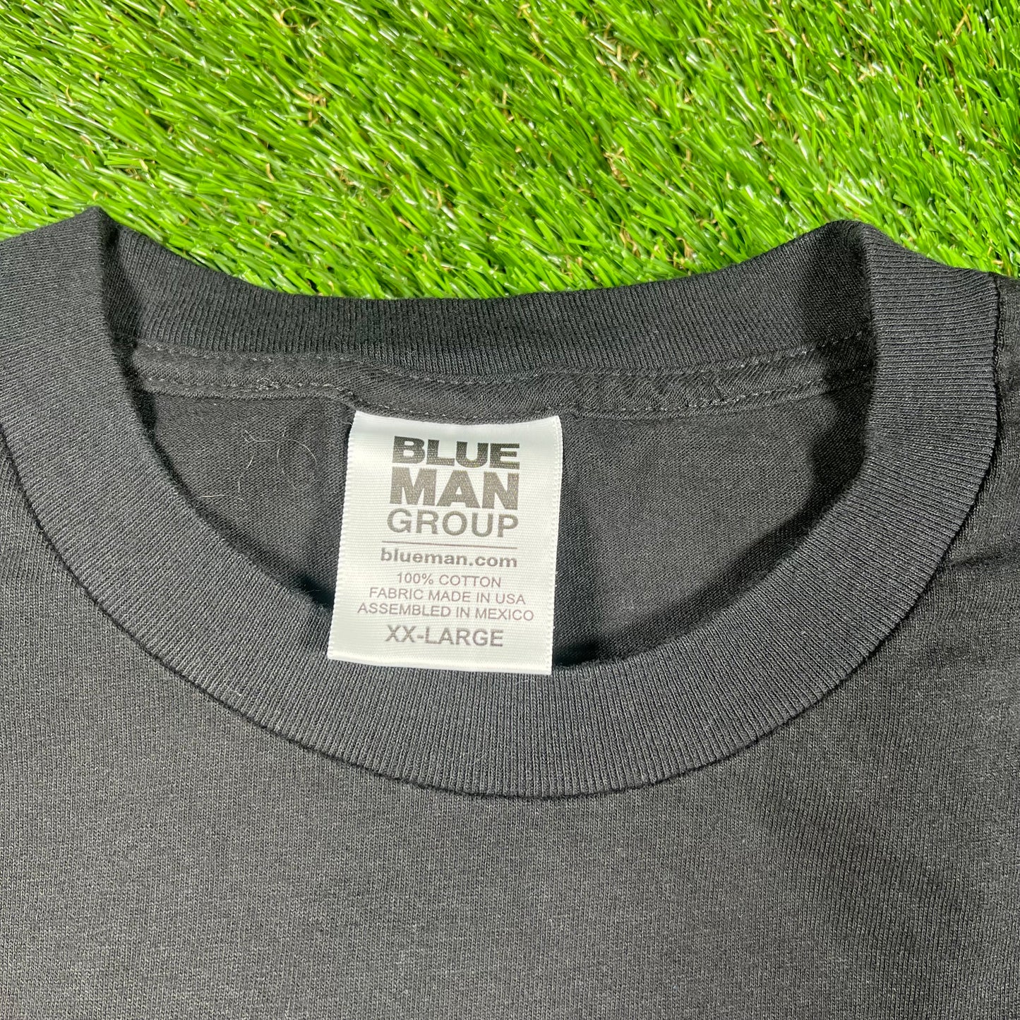 Y2K Blue Man Group Big Face Back Black Tee Size XXL USED v16699