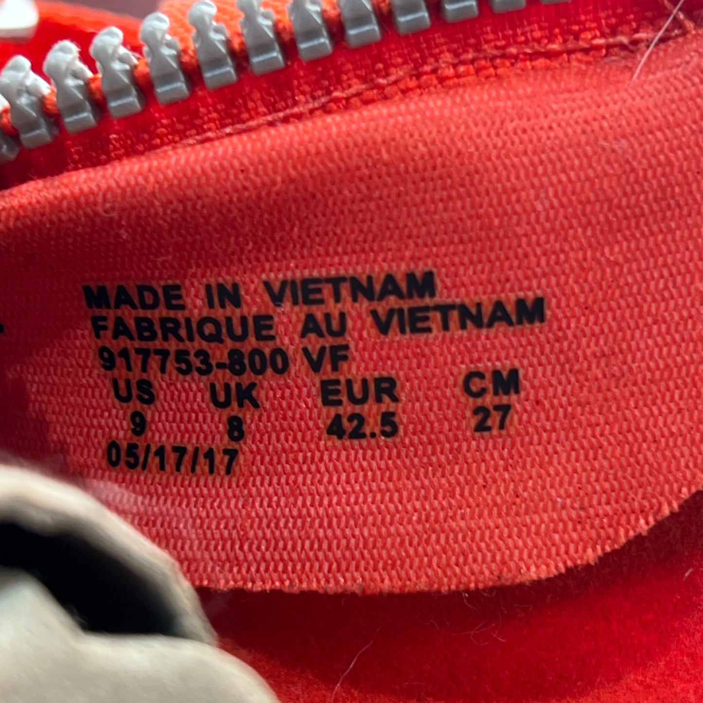 Nike Air Force One Mid Team Orange (2017) Size 9 USED s18759