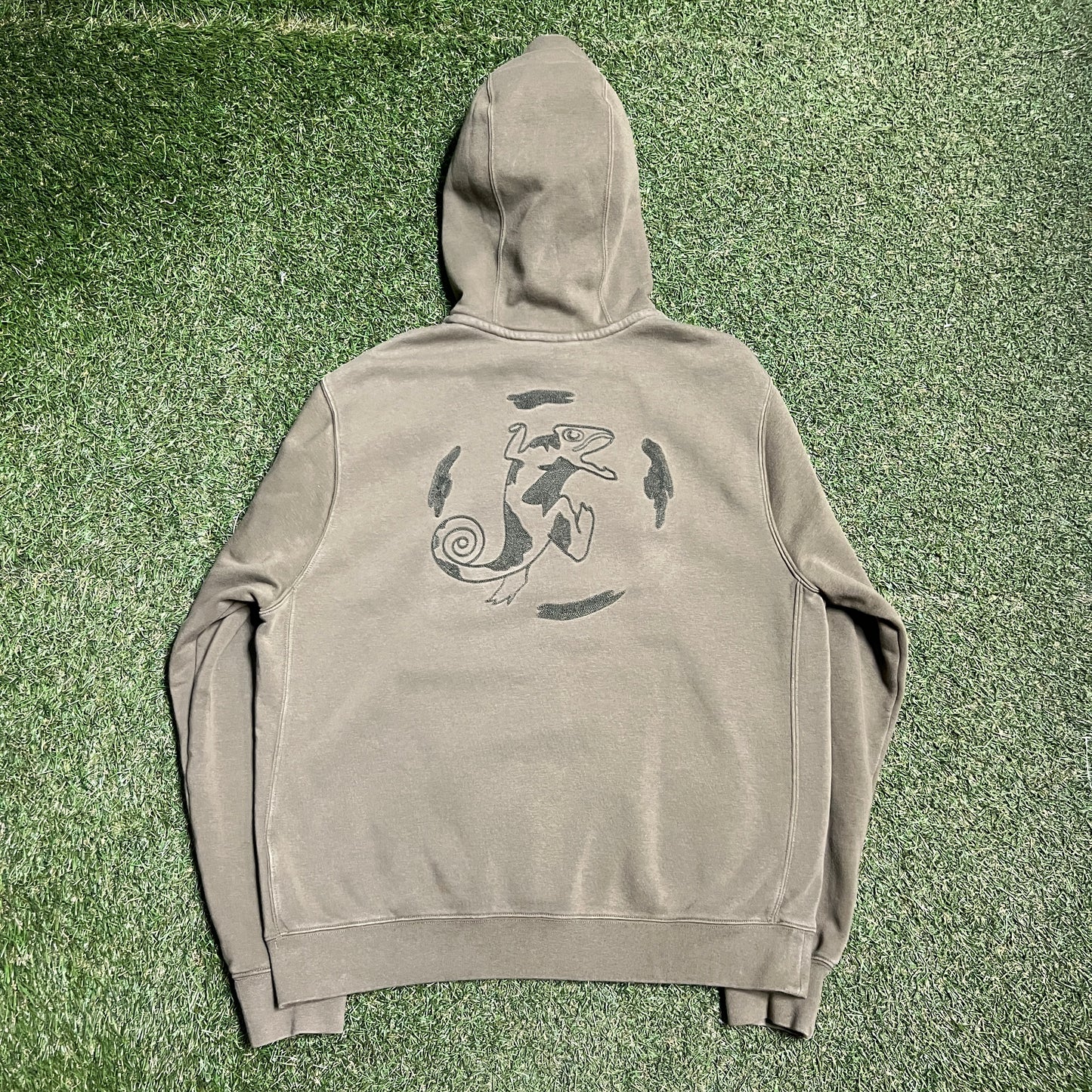 Nike SB Agnostic Olympics Olive Hoodie Size Medium USED v16207