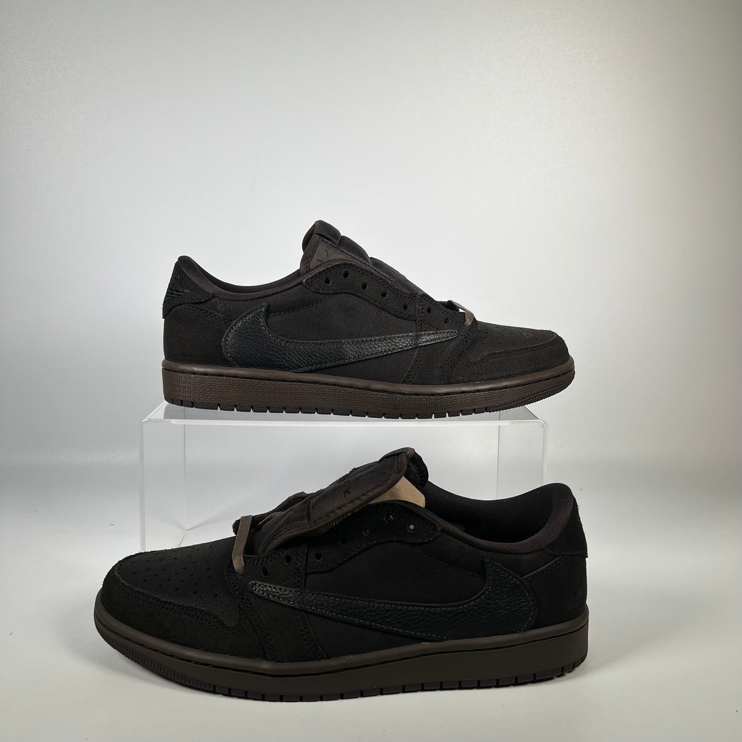 Jordan 1 Low Travis Scott Velvet Brown (2024) Size 8.5 NEW s18655