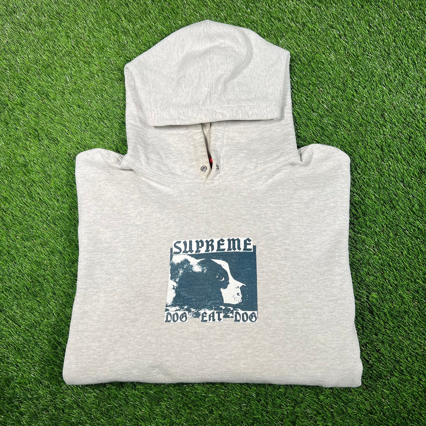 Supreme Dog Eat Dog Grey Hoodie Size Large USED x15881