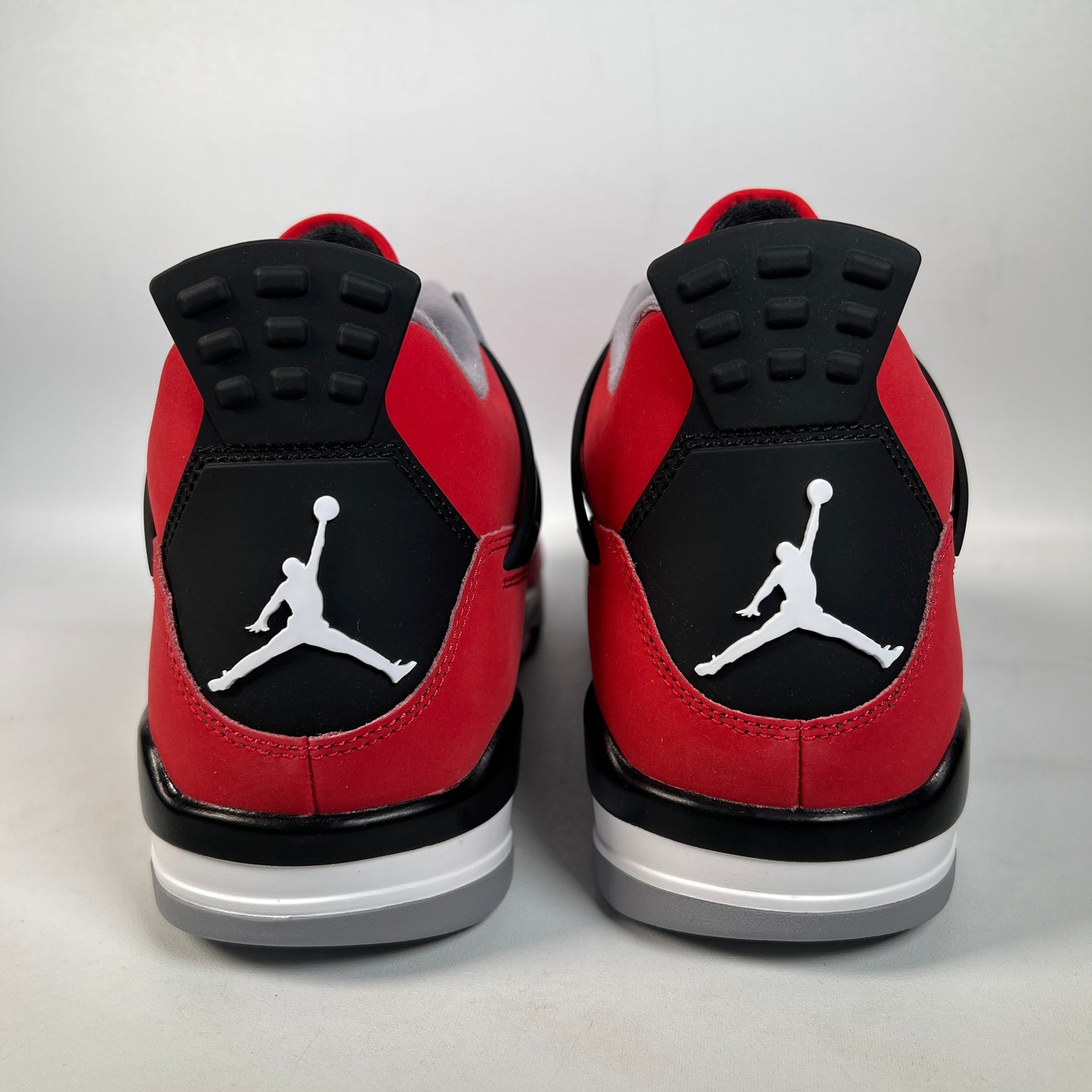 Jordan 4 Toro Bravo (2026) Size 9.5 NEW s22596
