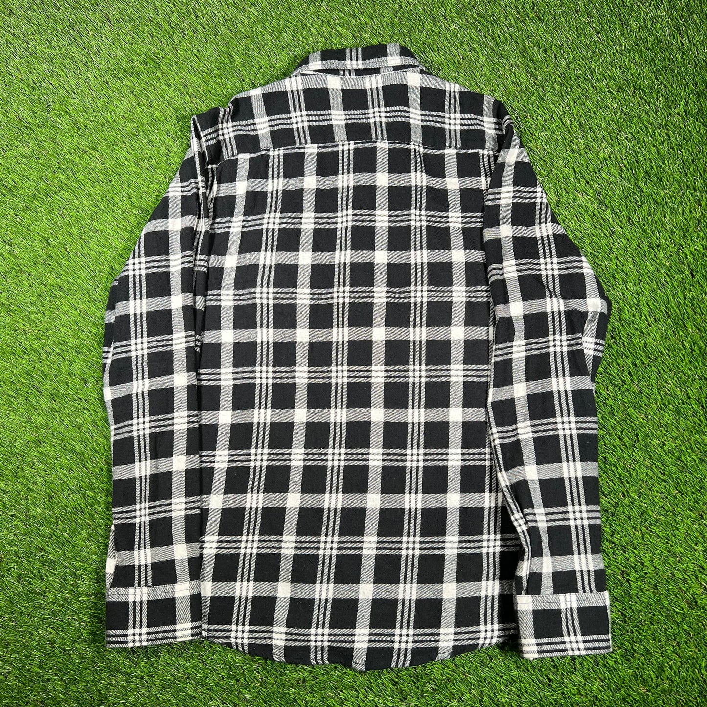 American Rag Black Flannel Button Up Shirt Size XL USED v17405