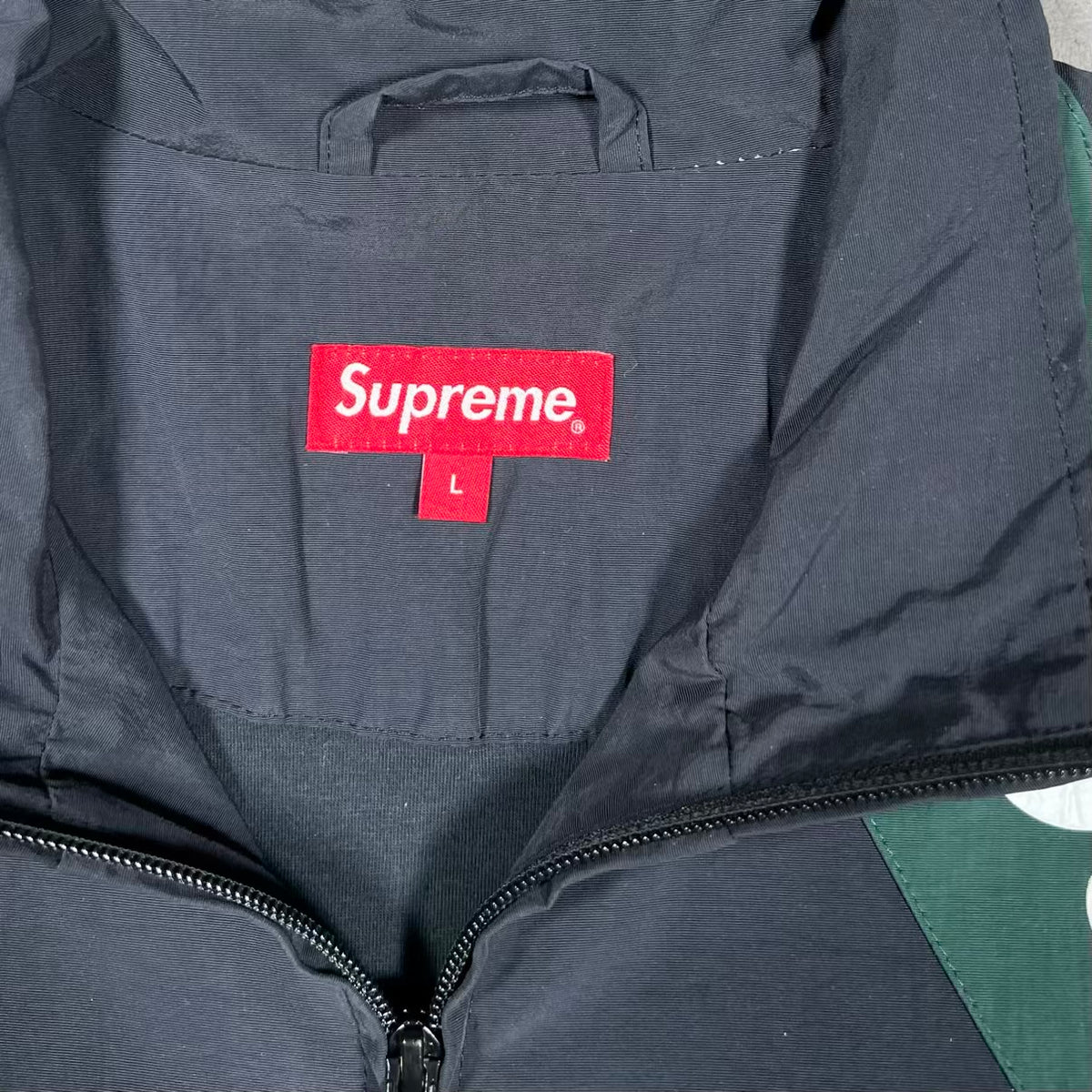 Supreme Paneled Black/Green Track Jacket (2020) Size Large USED x18610
