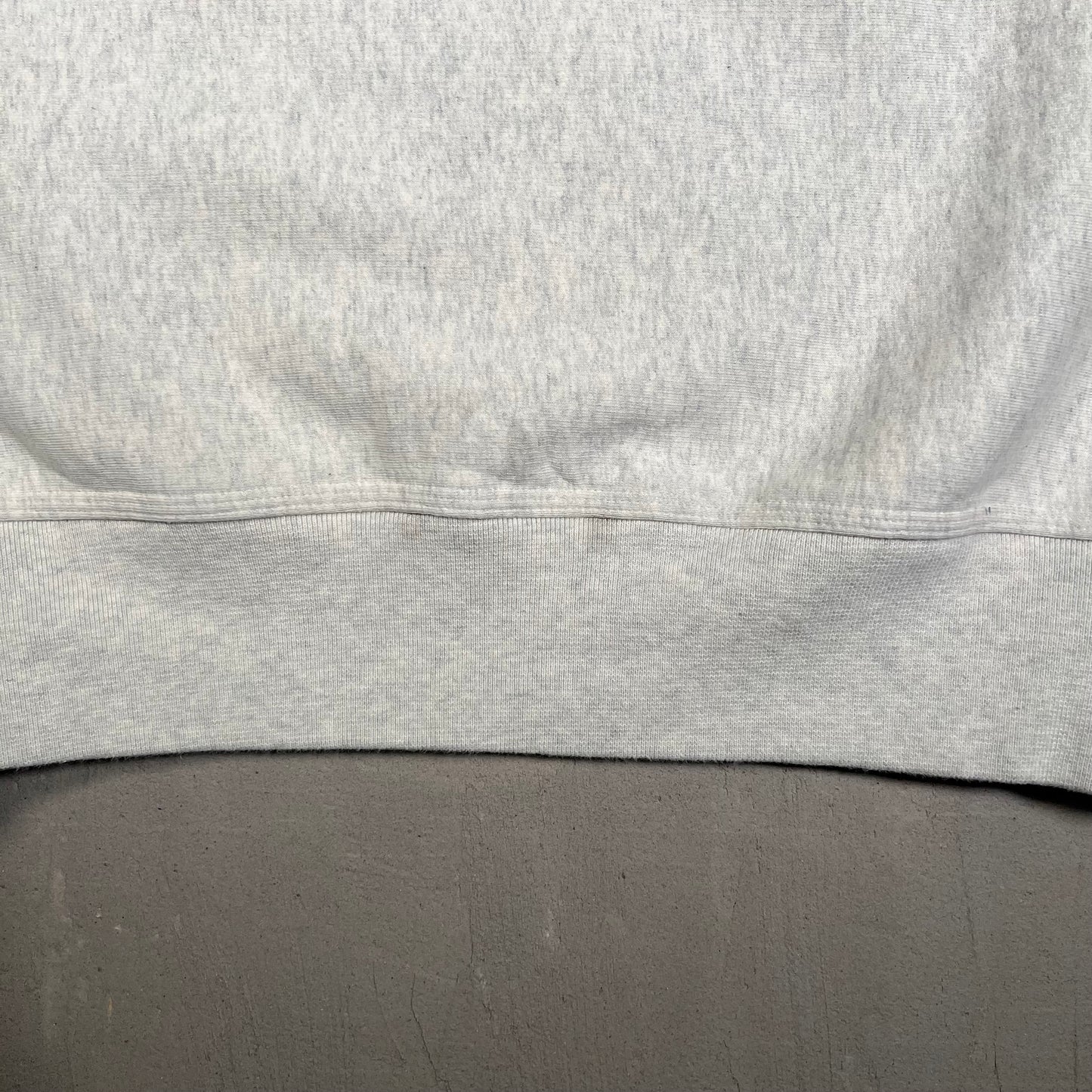 Stussy 8 Ball Grey Crewneck Size Medium USED x17029