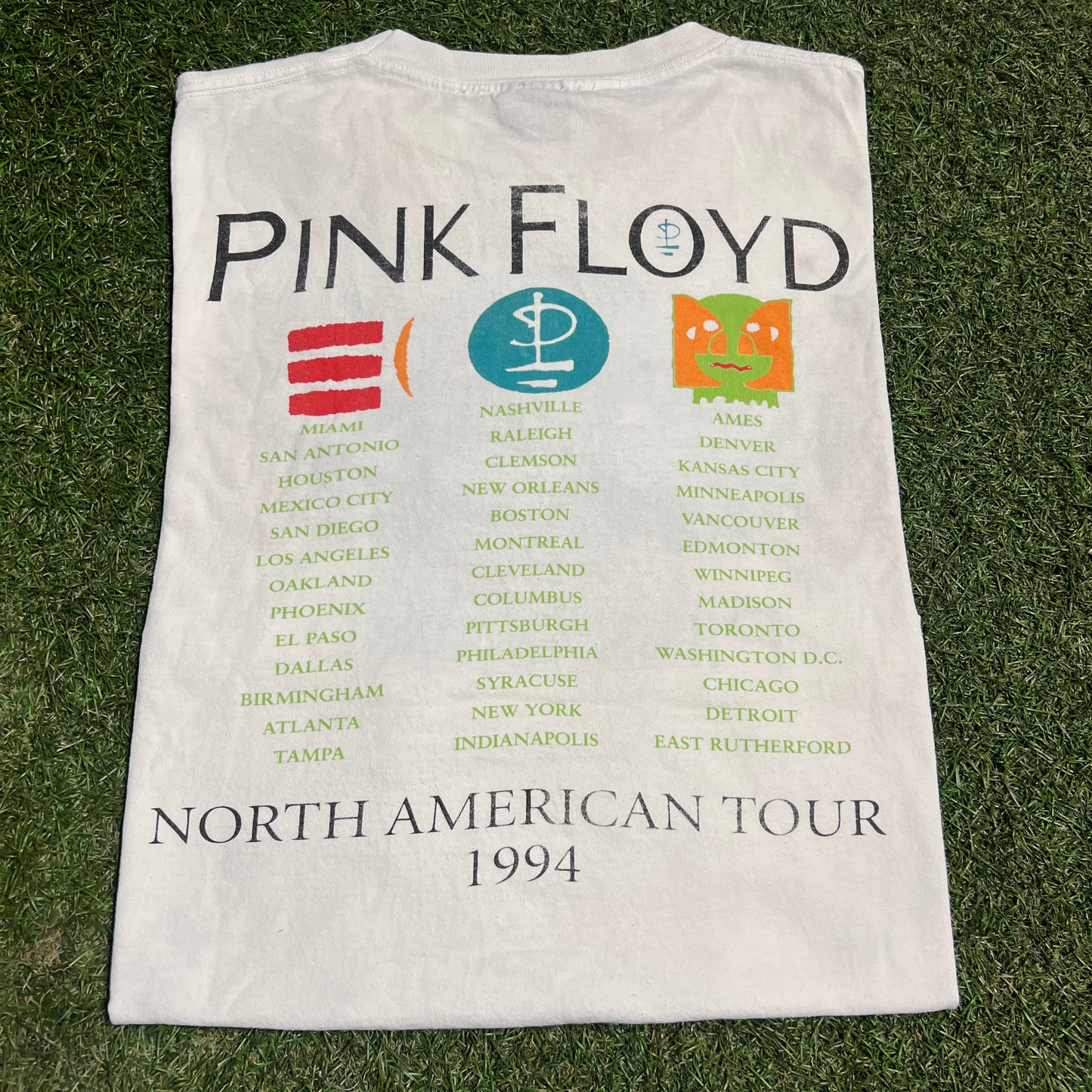 1994 Pink Floyd Metal Heads Division Bell Tour White Tee Size XL USED v15389