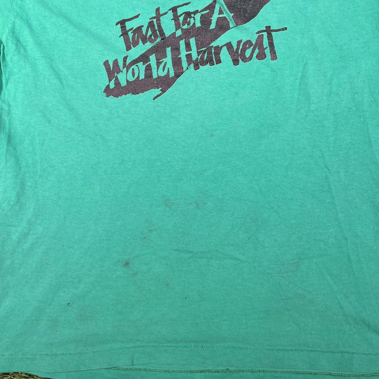 1986 Fast for a World Harvest Green Tee Size XL USED v17734