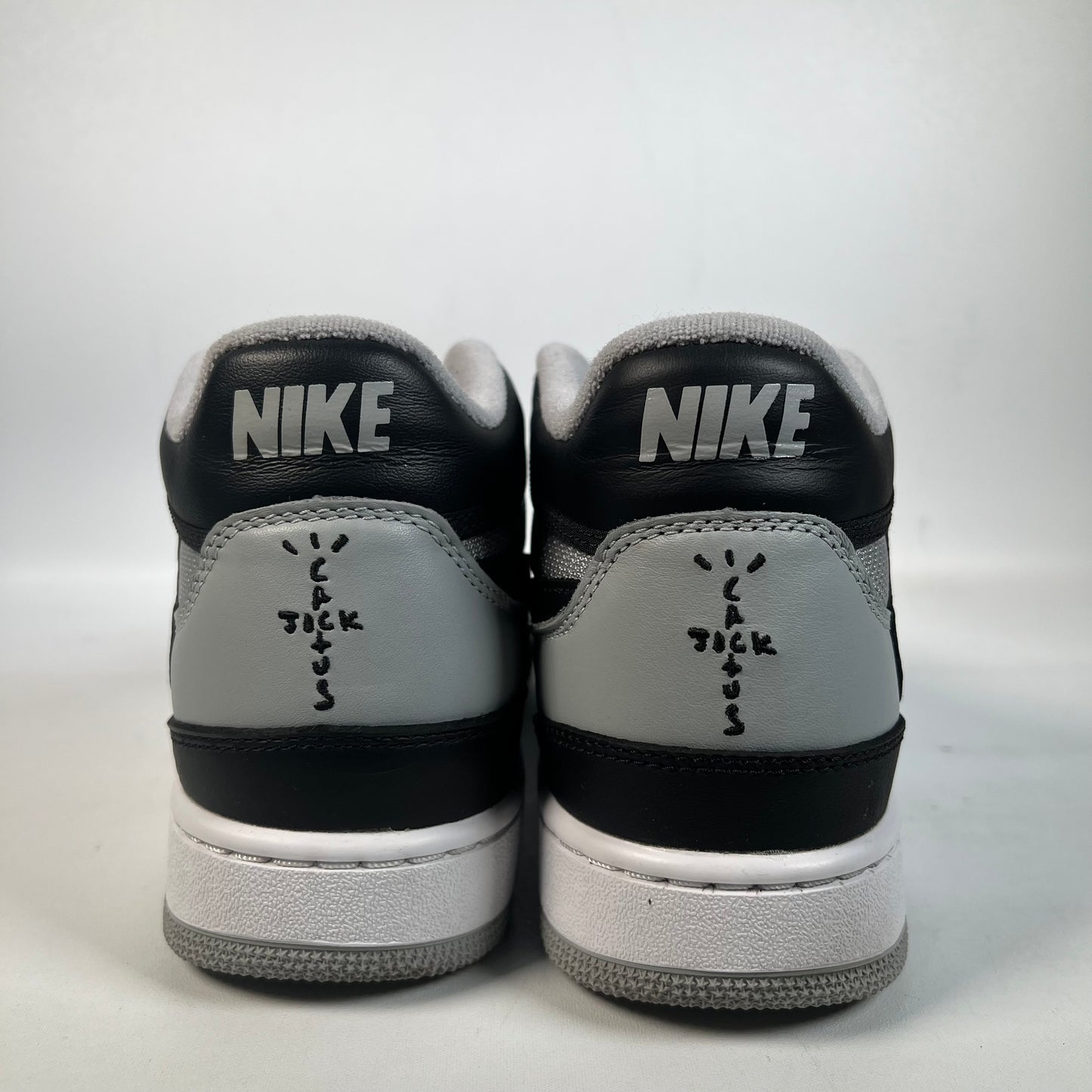 Nike Mac Attack Travis Scott Cactus Jack (2023) Size 10.5 USED s22434
