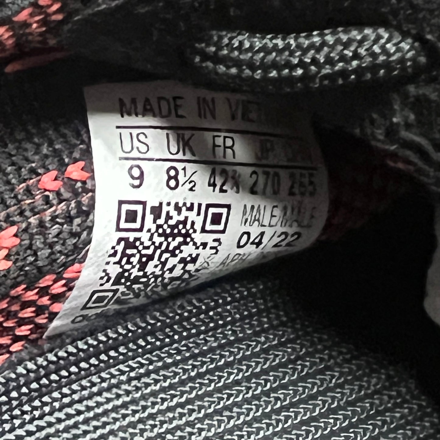 Yeezy 350 Core Black Red Size 9 NEW s13843