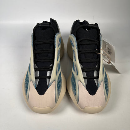 Yeezy 700 V3 Kyanite Size 7 NEW S17139
