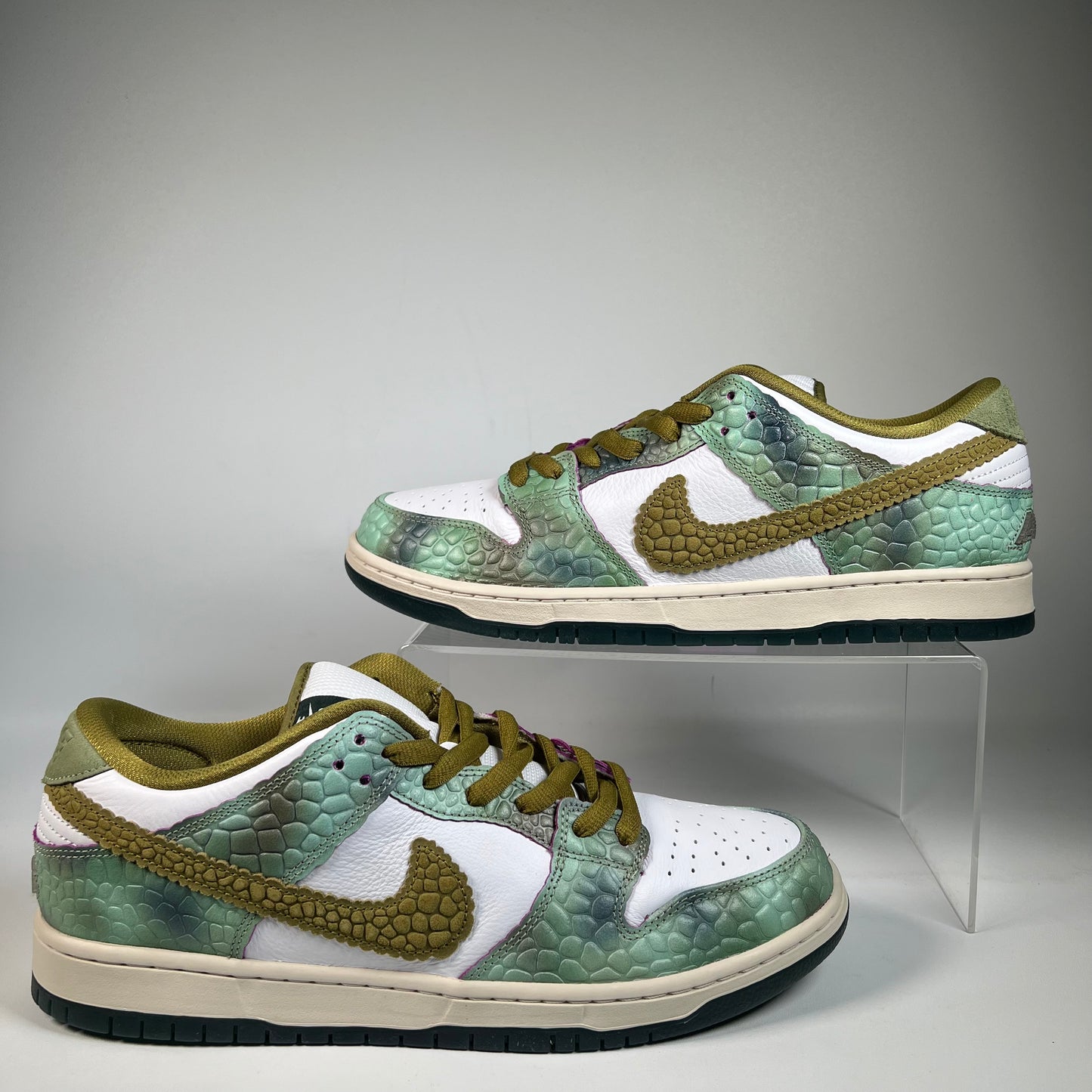 Nike SB Dunk Low Alexis Sablone Chameleon (2024) Size 13 NEW s22344