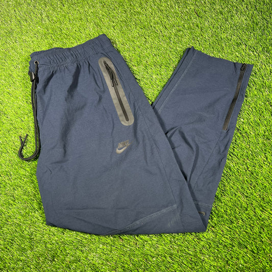 Nike Navy Nylon Windbreaker Pants Size Large USED v16991