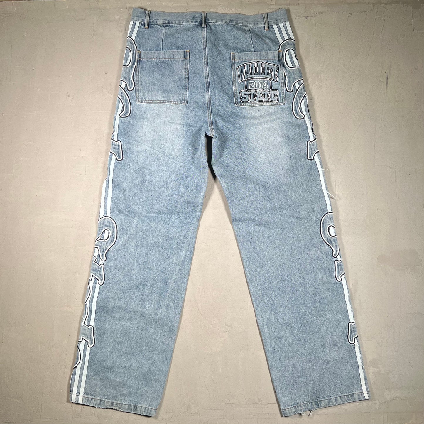 Vale Forever Insignia Light Blue Denim Jeans Size 34 USED x17245