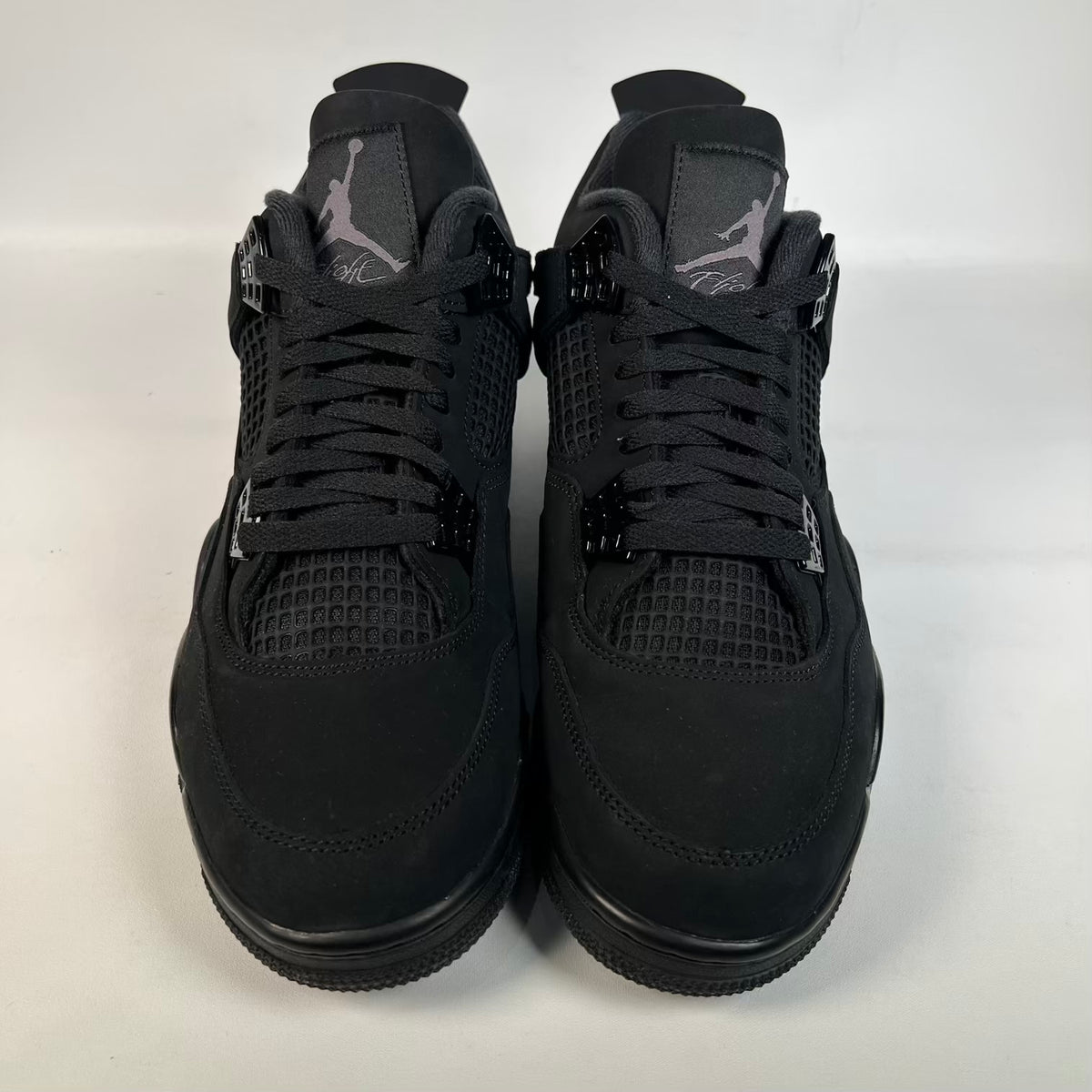 Jordan 4 Black Cat (2025) Size 10 USED s23571