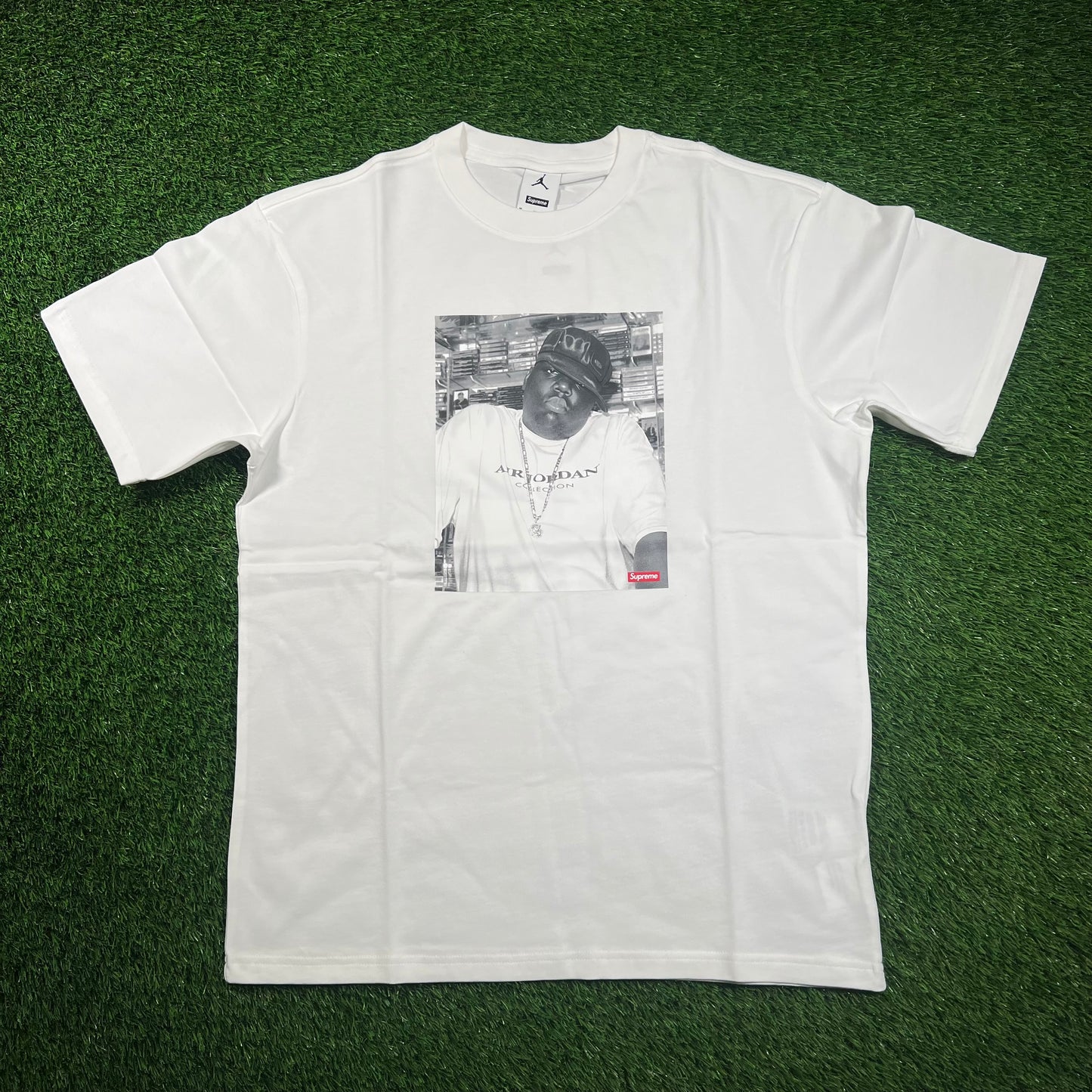 Supreme Jordan Biggie White Tee (2024) Size Medium NEW x16395