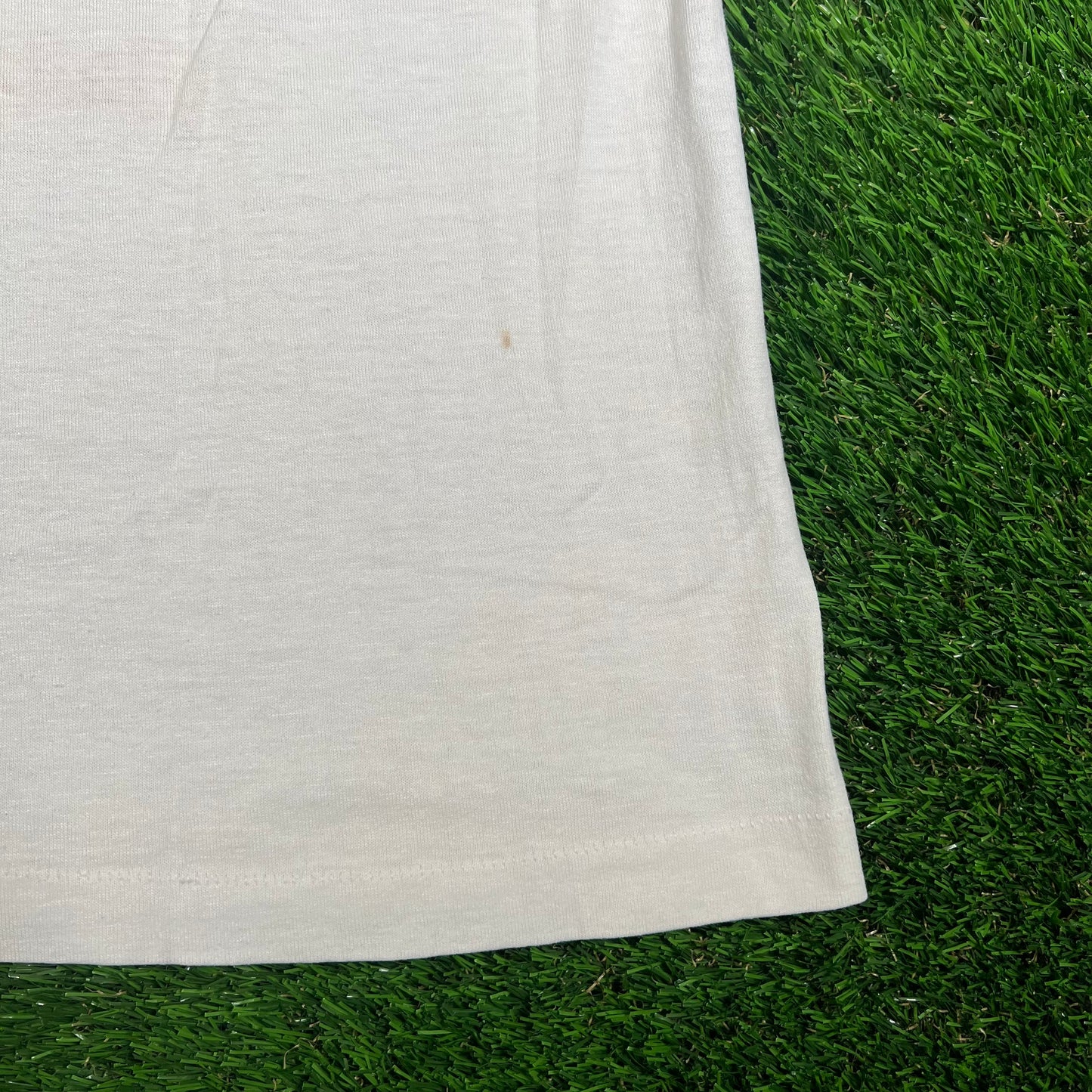1980s Micky Mouse Walt Disney World White Tee Size Large USED v17696