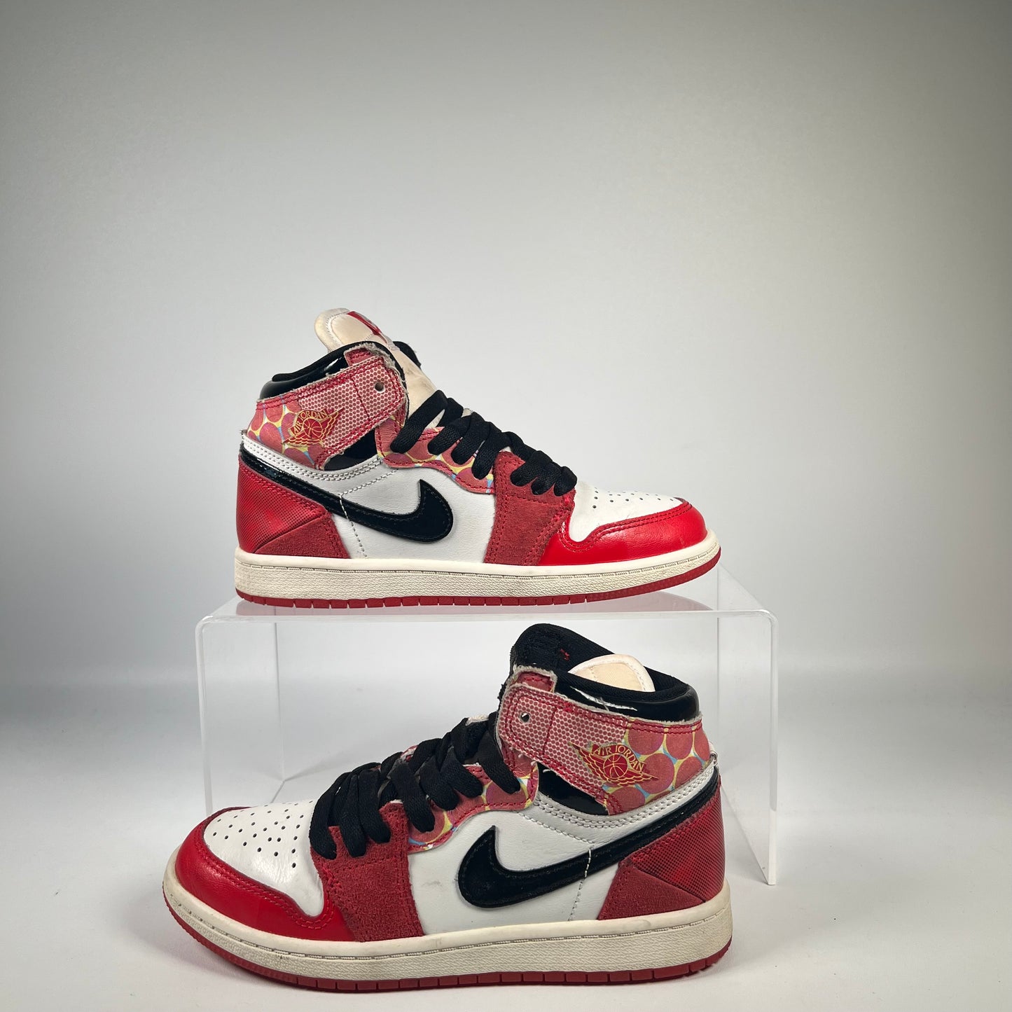 Jordan 1 High Spider-Man Across the Spider Verse (2023) Size 2Y USED s19351