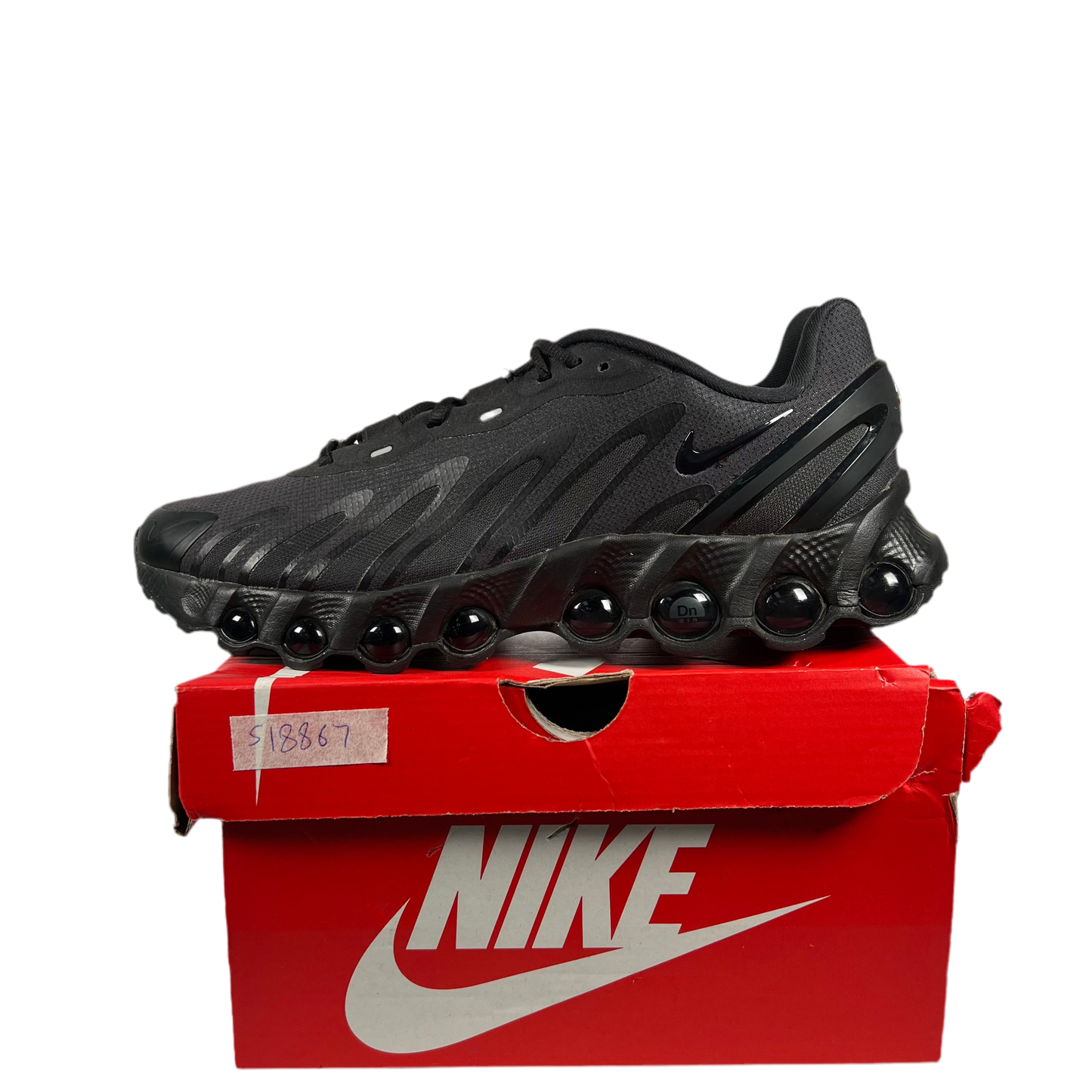 Nike Air Max Dn8 Black (2025) Size 10 USED s18867