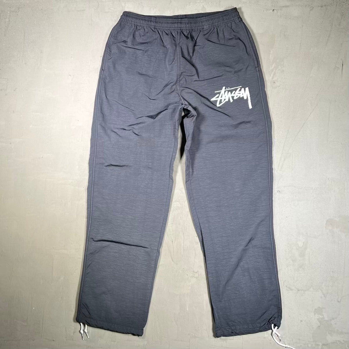 Stussy Nike Grey Nylon Track Pants Size Medium USED x18817